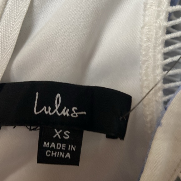 Lulu’s dress sz XS blue white floral racer back nwt - Picture 9 of 11